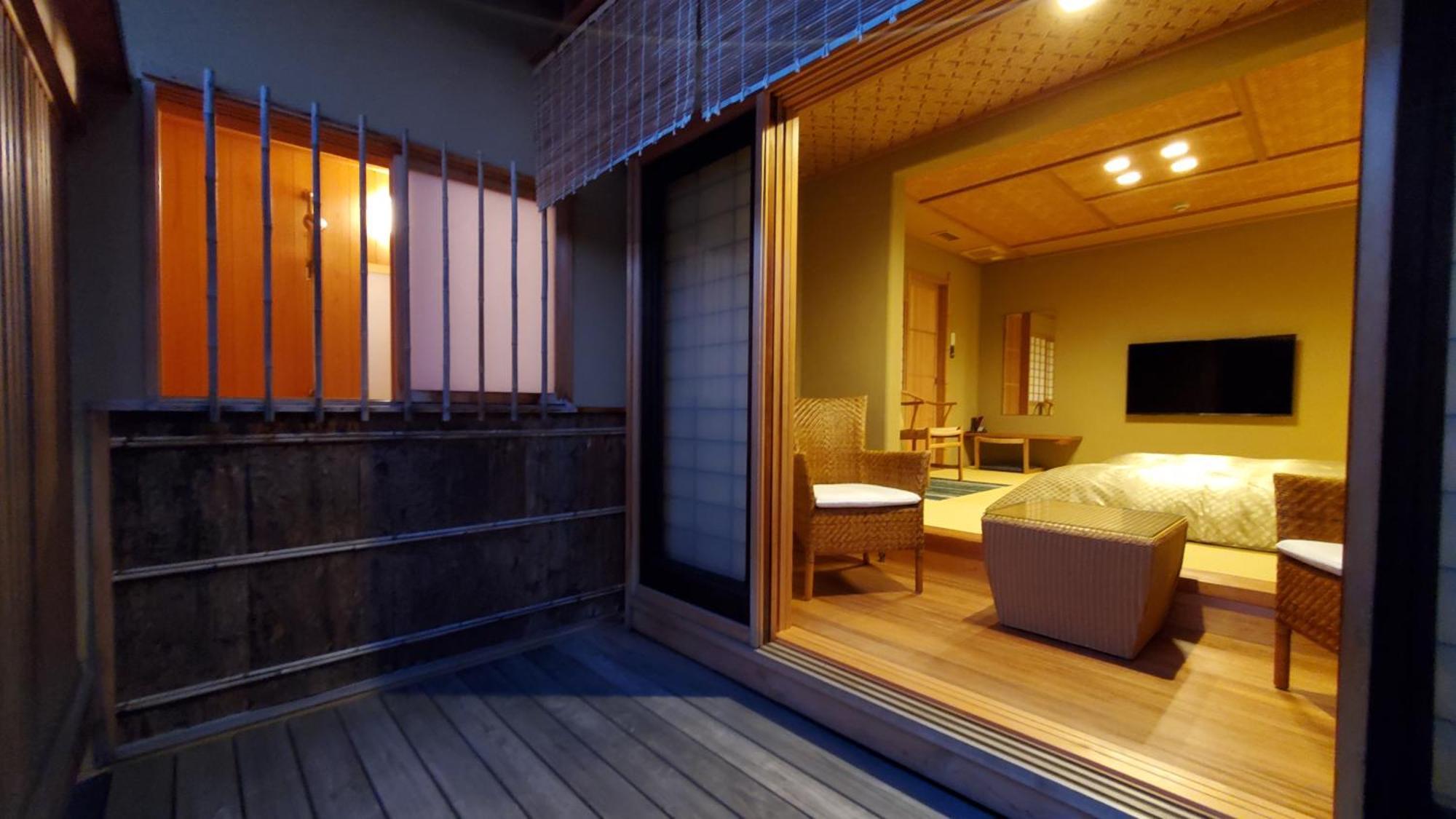 Itsukushimahigashimonzen Kikugawa Hotel Hatsukaichi Exterior foto