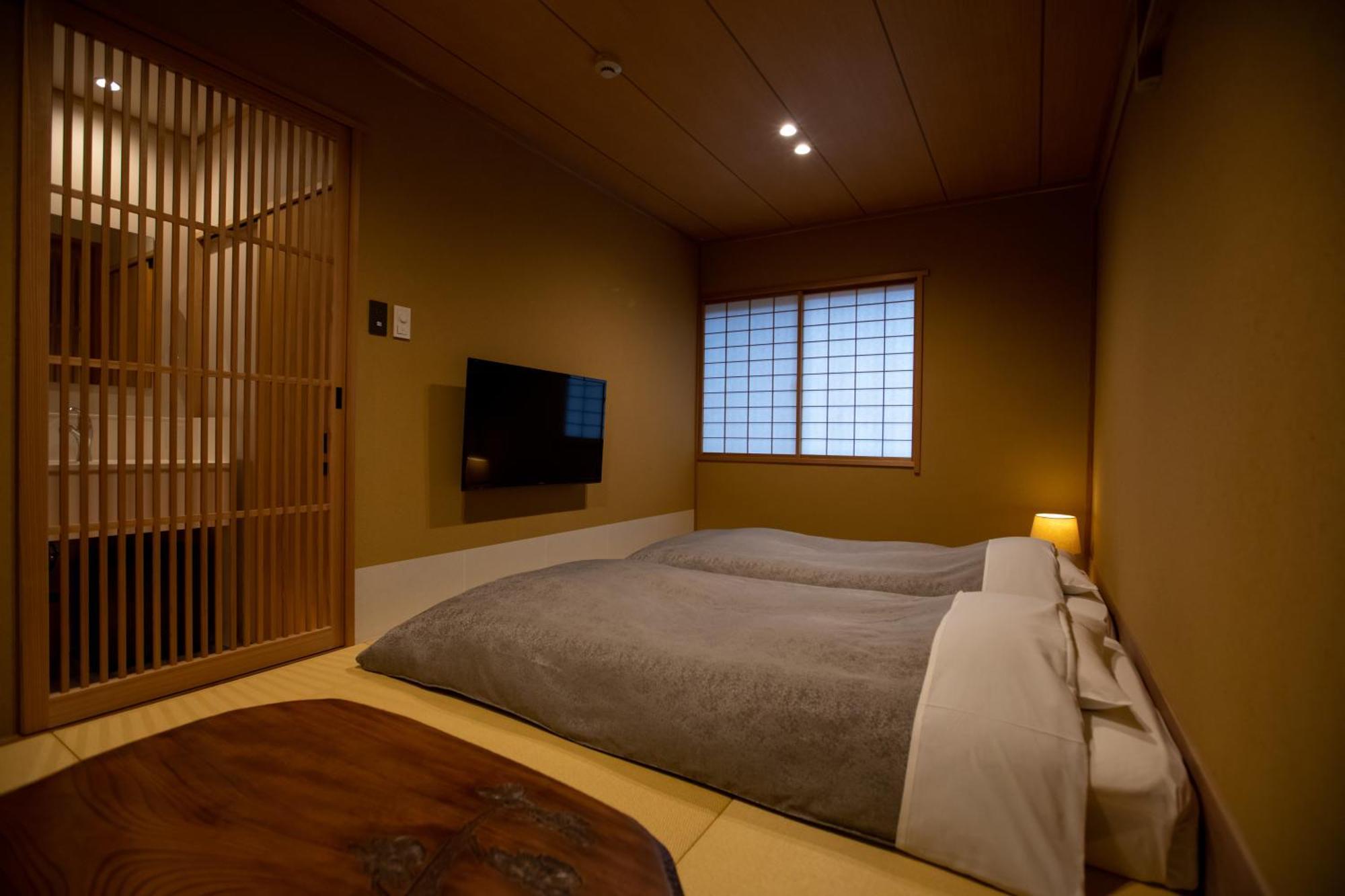 Itsukushimahigashimonzen Kikugawa Hotel Hatsukaichi Exterior foto